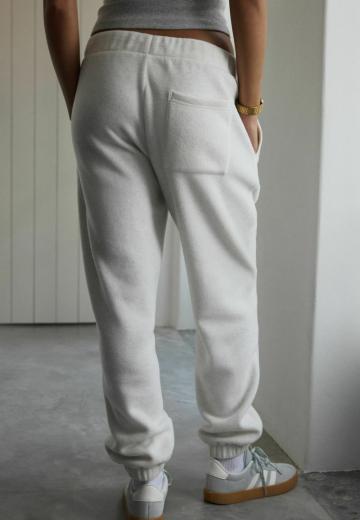 Спортивные штаны