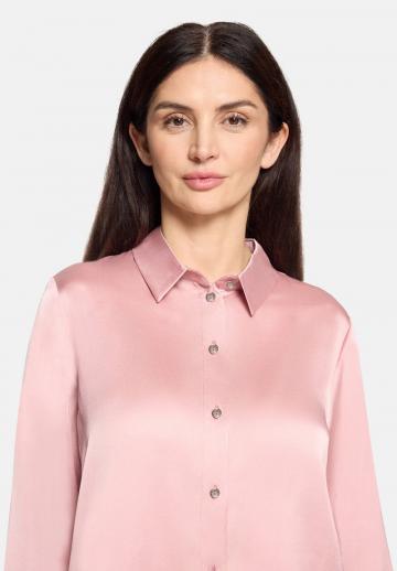 Атласная блузка