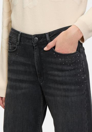 Клешеные джинсы