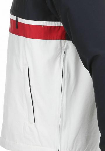 Спортивная куртка