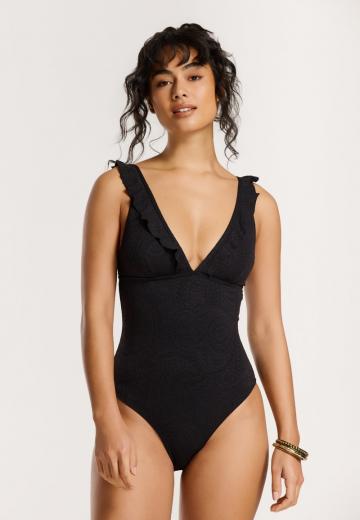 Слитный купальник