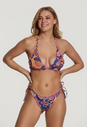 Треугольное бикини