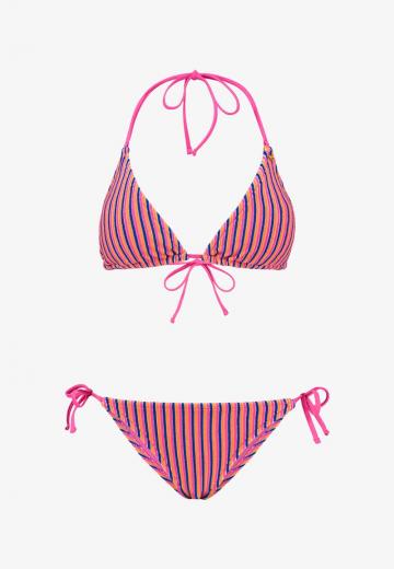 Треугольное бикини