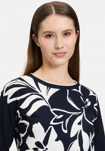 Пуловер с рукавом три четверти