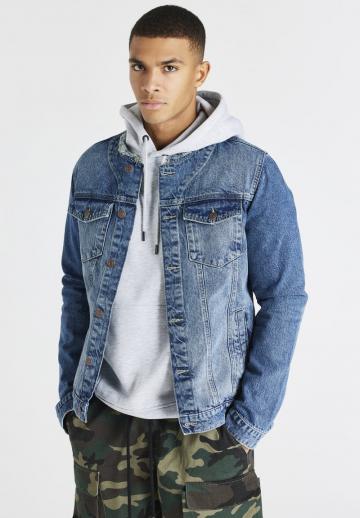 Джинсовая куртка