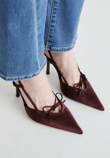 Туфли на высоком каблуке