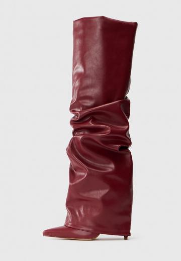 Высокие сапоги