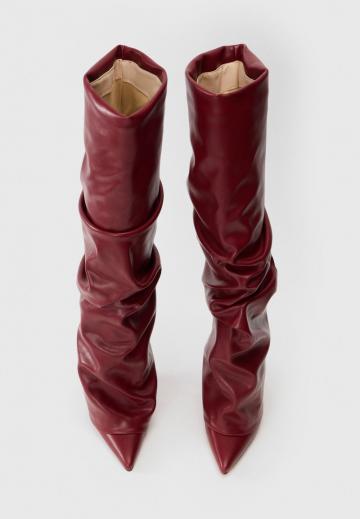 Высокие сапоги