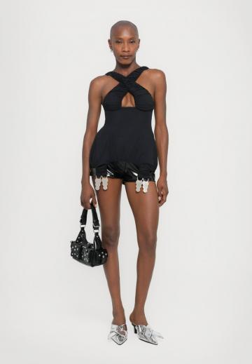 Блузка без рукавов