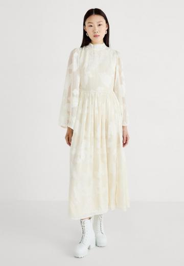 Коктейльное платье