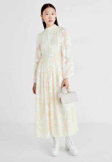 Коктейльное платье