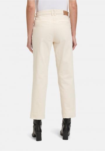 Короткие джинсы