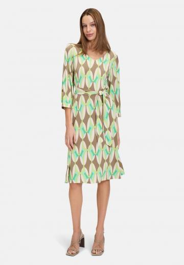 Короткое платье