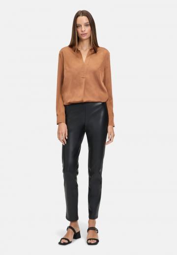 Атласная блузка