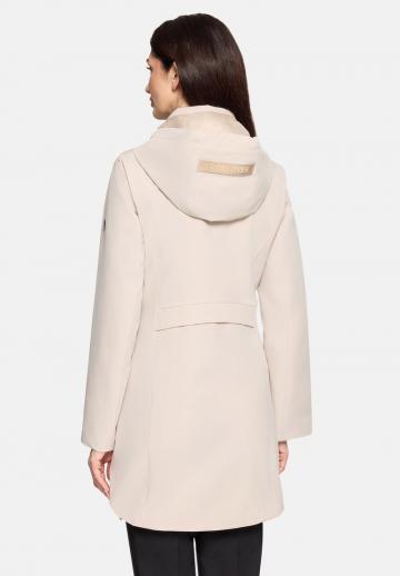 Короткое пальто