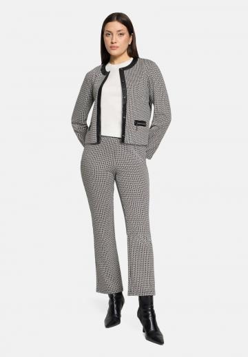 Короткая куртка