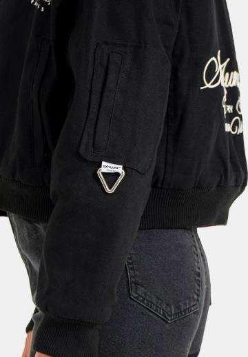 Куртка с накладнымит карманами