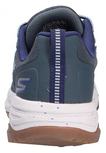 Беговые кроссовки