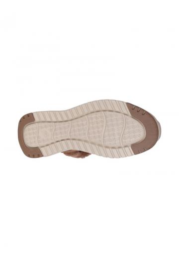 Сапожки на танкетке