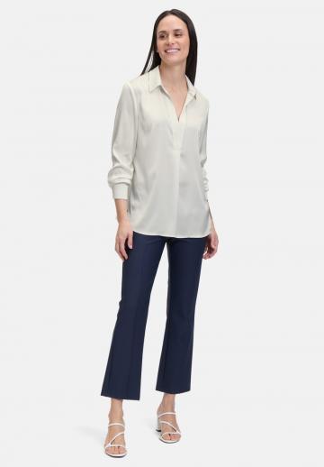 Атласная блузка