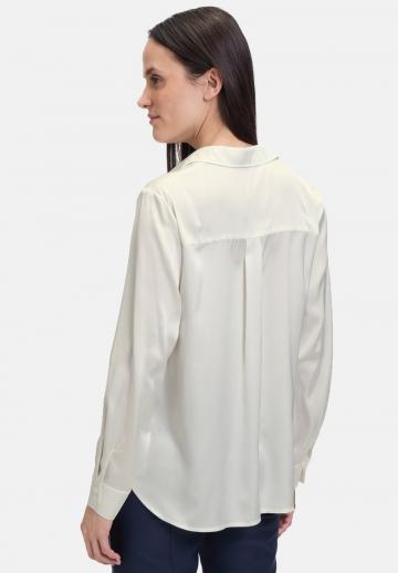 Атласная блузка