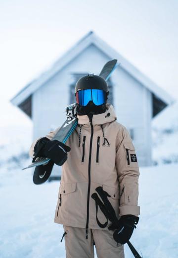 Спортивная куртка