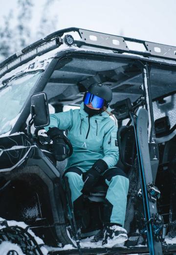 Спортивная куртка