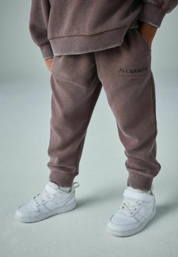 Набор одежды