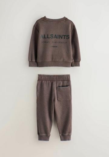 Набор одежды