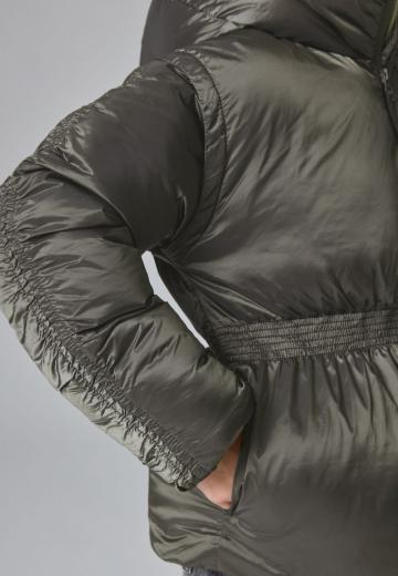 Зимняя куртка