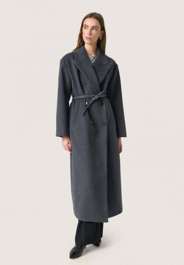 Шерстяное пальто