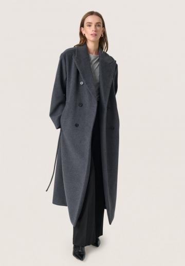 Шерстяное пальто