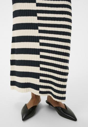 Длинная юбка