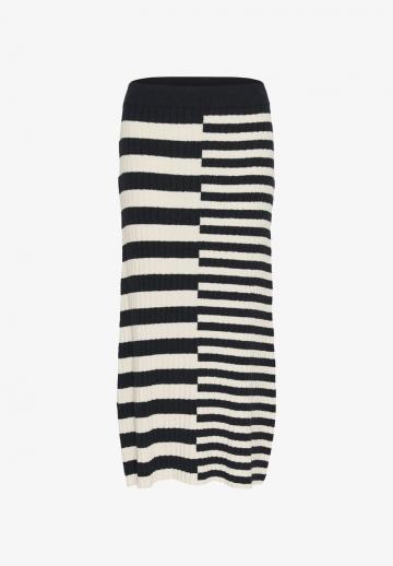 Длинная юбка