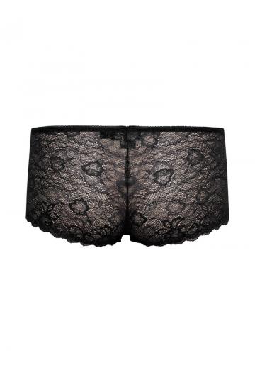 Трусы на бедрах