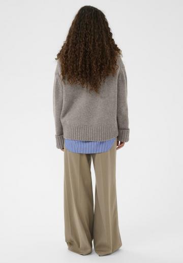 Длинный пуловер