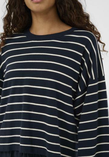 Пуловер с рукавом три четверти