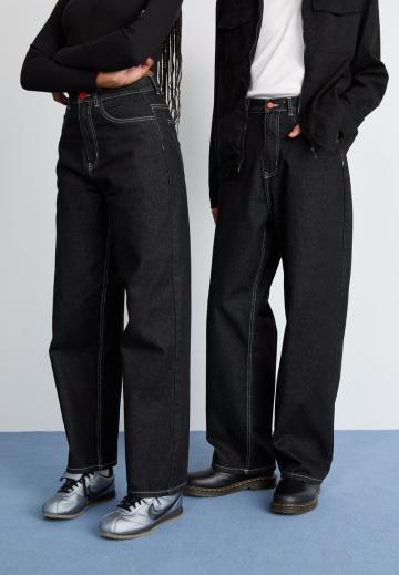 Свободные джинсы