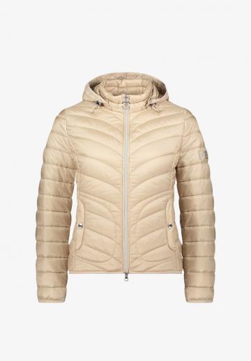 Зимняя куртка