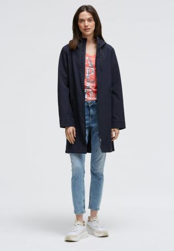 Короткое пальто