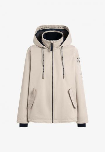 Короткое пальто