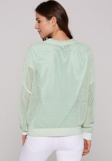 Вязаная кофта