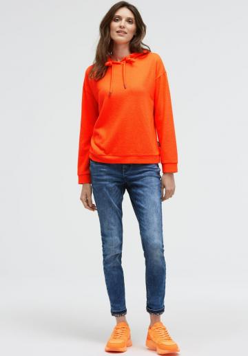 Пуловер с капюшоном