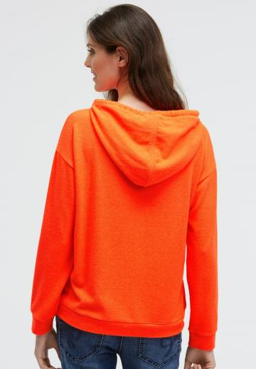 Пуловер с капюшоном