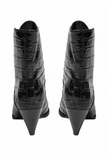 Ковбойские сапоги