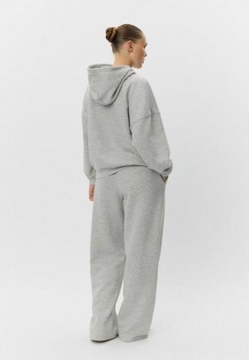 Пуловер с капюшоном