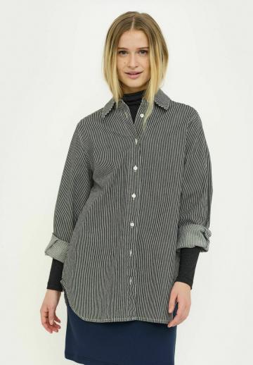 Длинная блузка