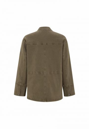 Куртка с накладнымит карманами