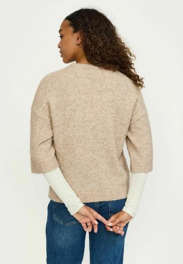 Пуловер с рукавом три четверти