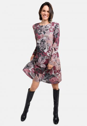 Вязаное платье